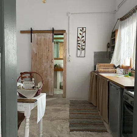 Mastroyiannis Apartment